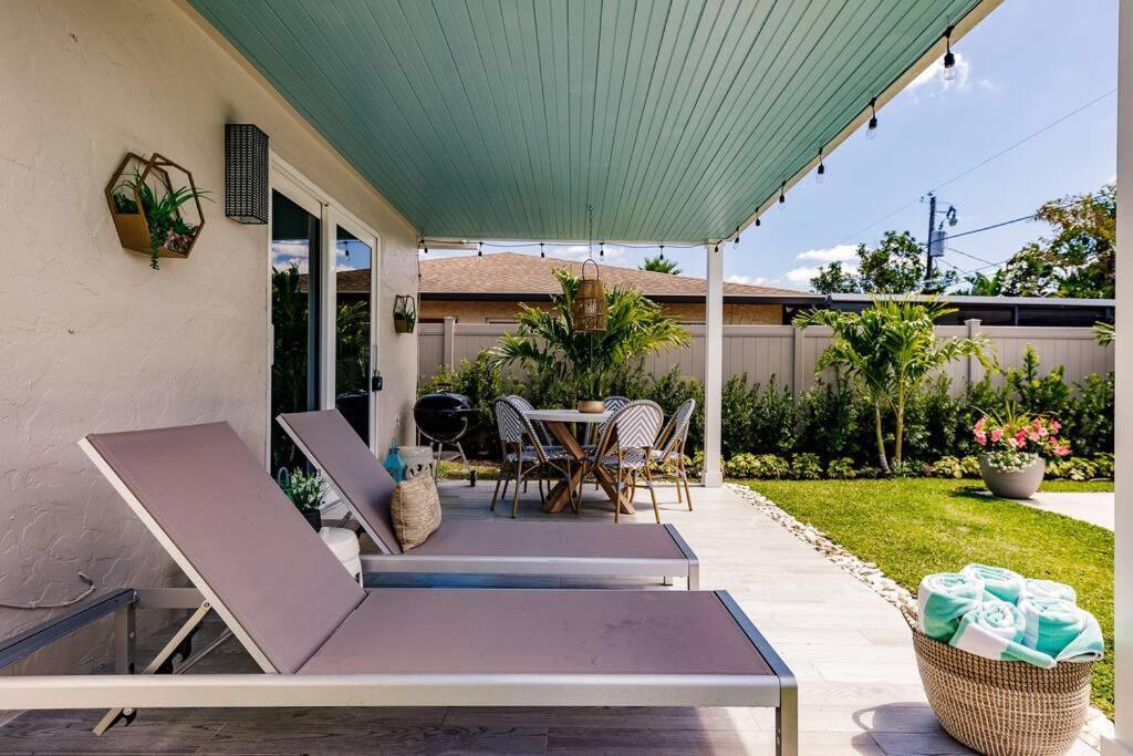 Naples Beach Retreat Bike To Beach! 4 Bed 2 Bath Villa Exterior foto